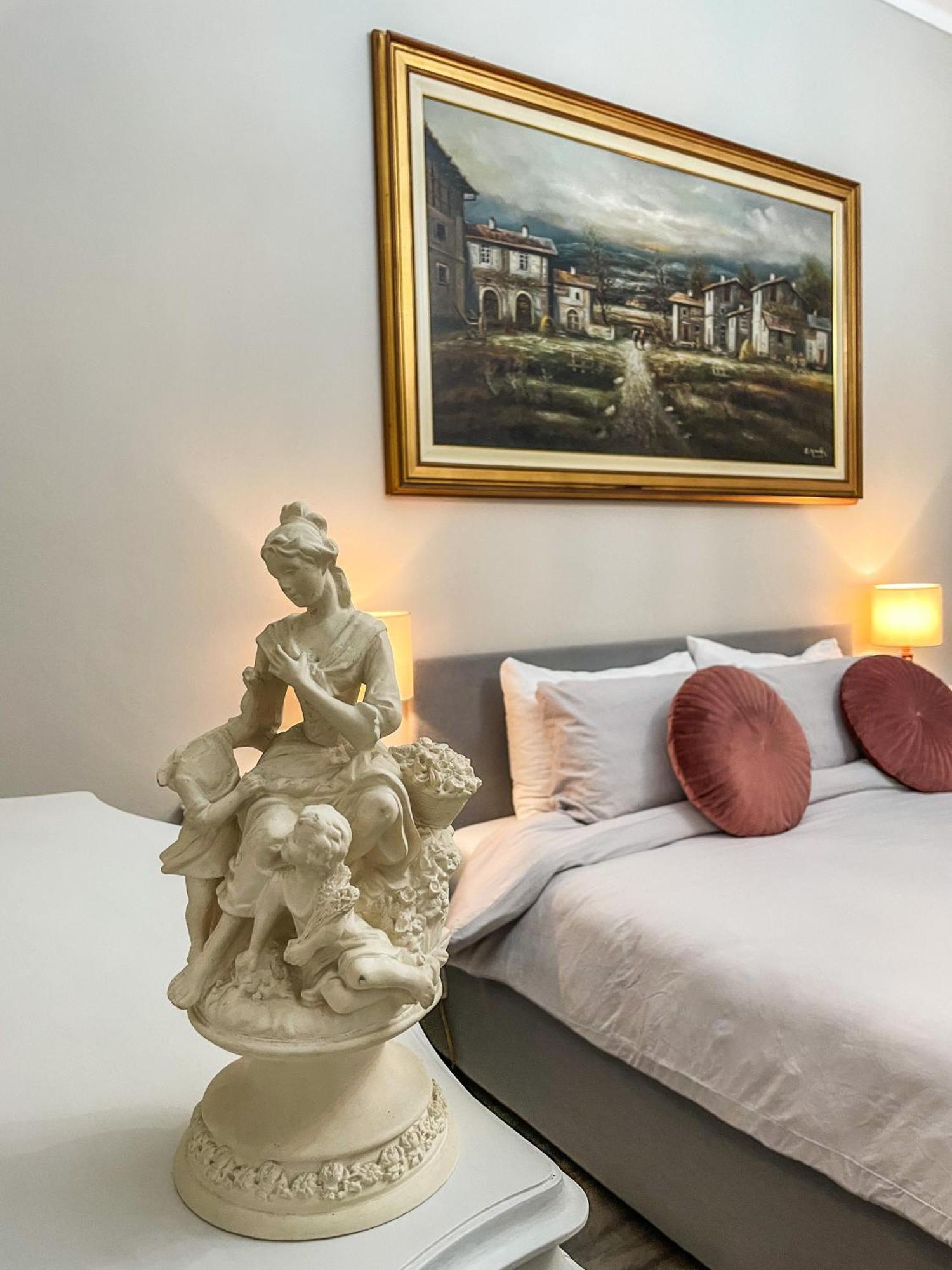 La Casa Bianca Apartment Верчели Екстериор снимка